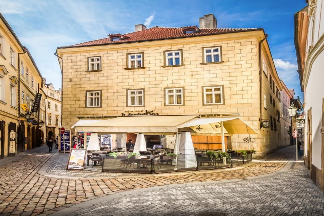 The Dominican Prague Extérieur photo