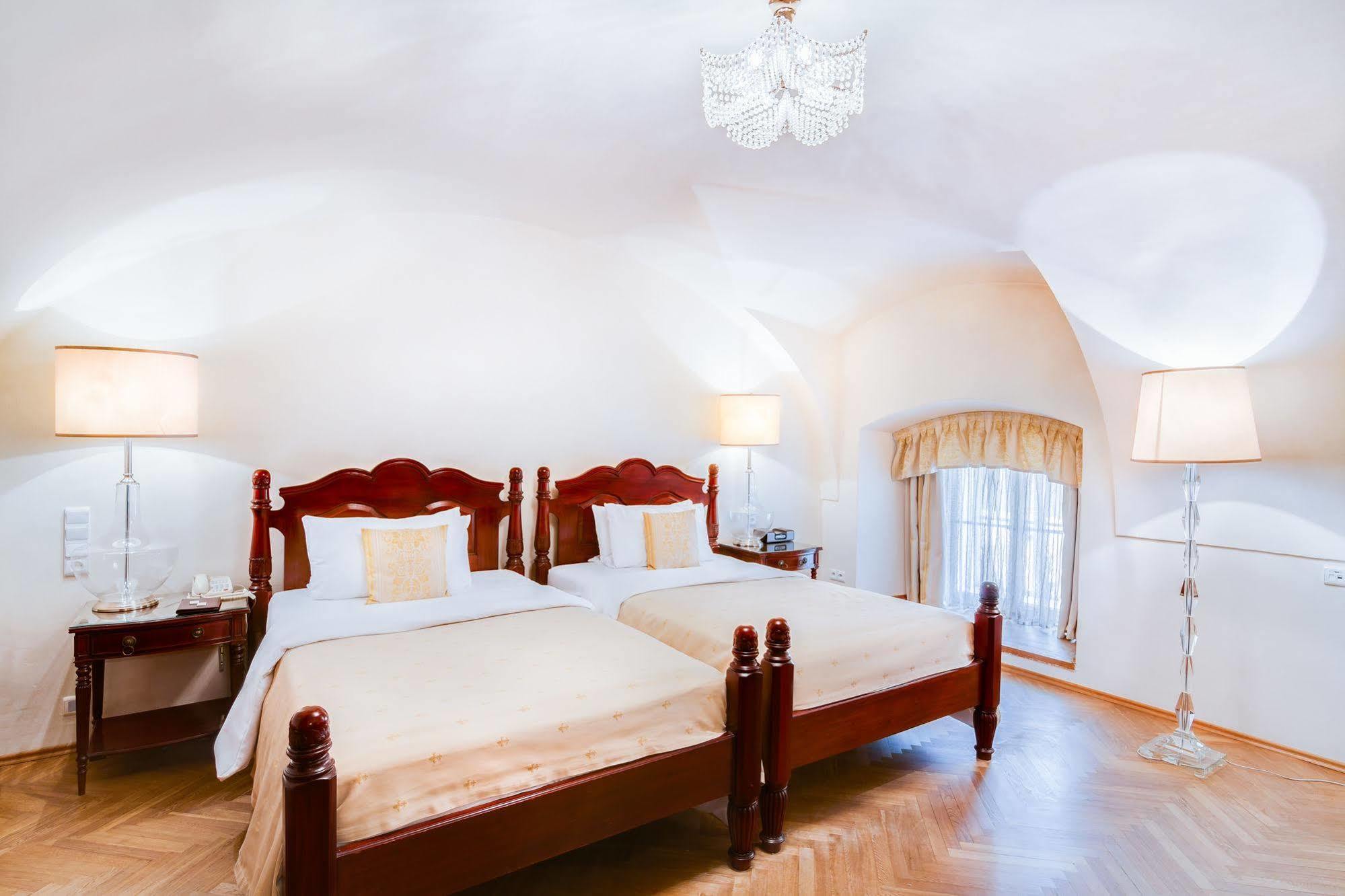 The Dominican Prague Extérieur photo